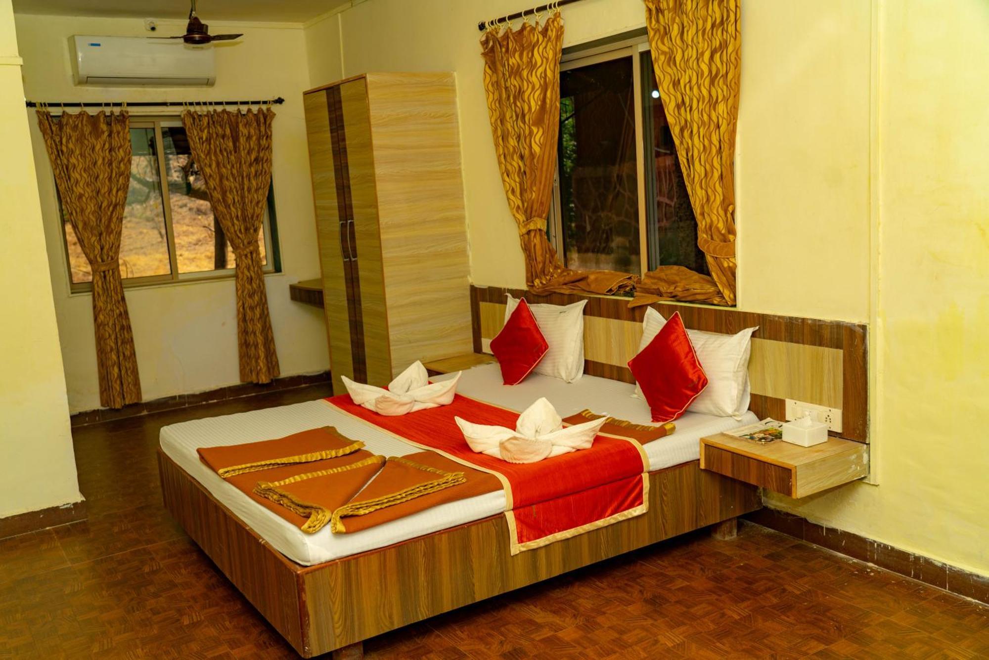Wild Camp- The Nature Resort Khodala Exterior photo